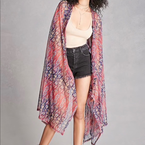 Cute Forever 21 KIMONO - Picture 2 of 6